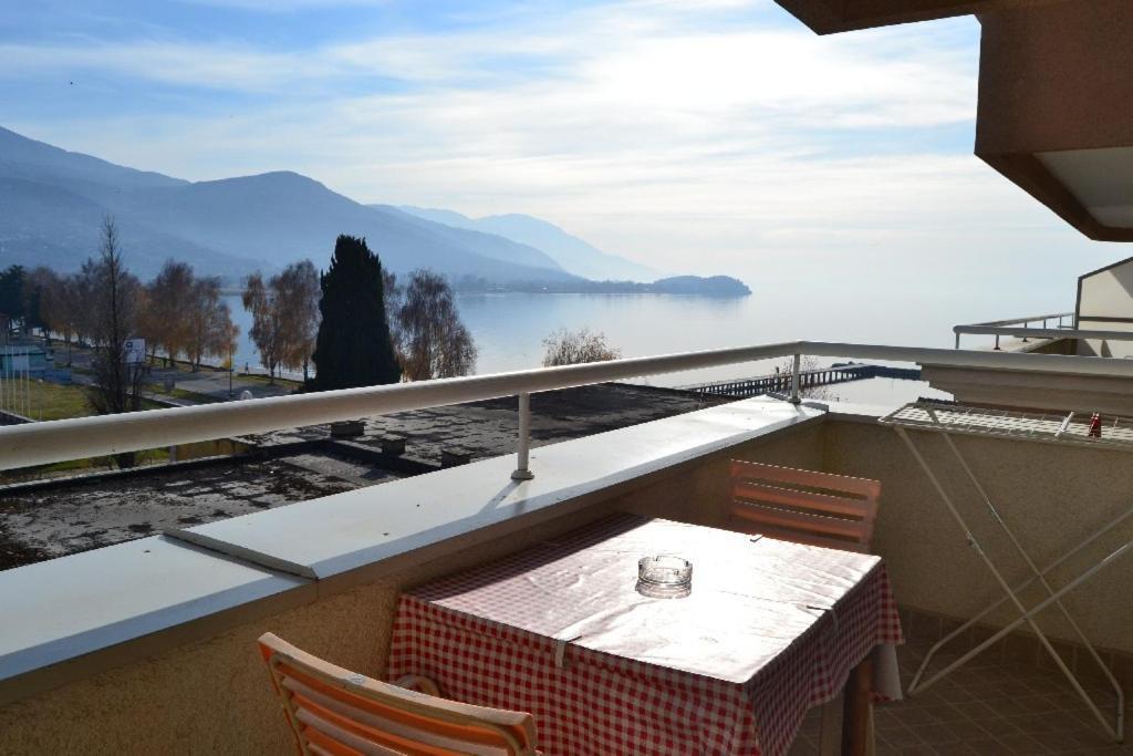 Ristevski Apartments Ohrid Chambre photo